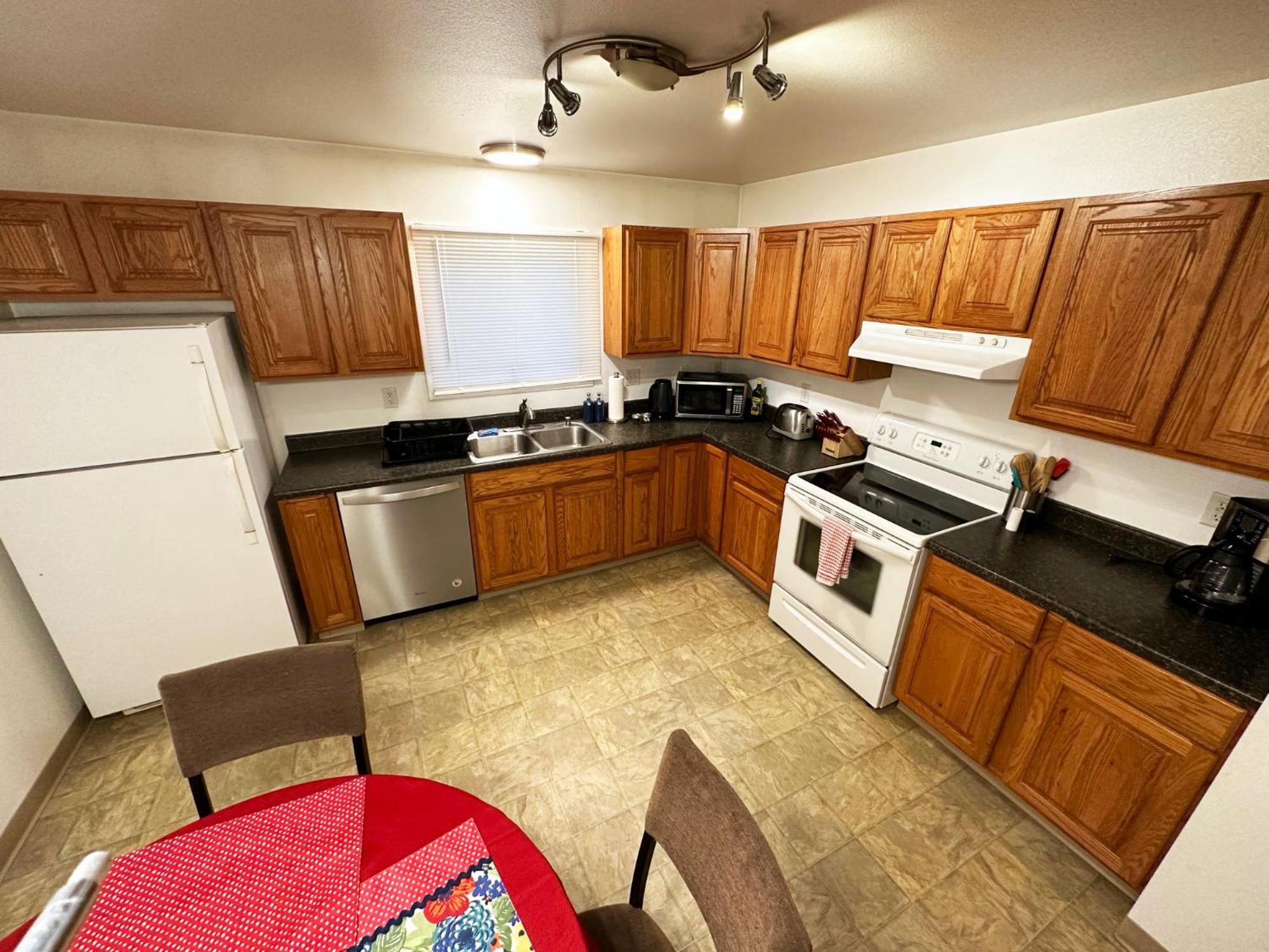 Stay Anchorage! Furnished Two Bedroom Apartments With High Speed Wifi Oda fotoğraf